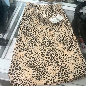 Forever 21+ skirt